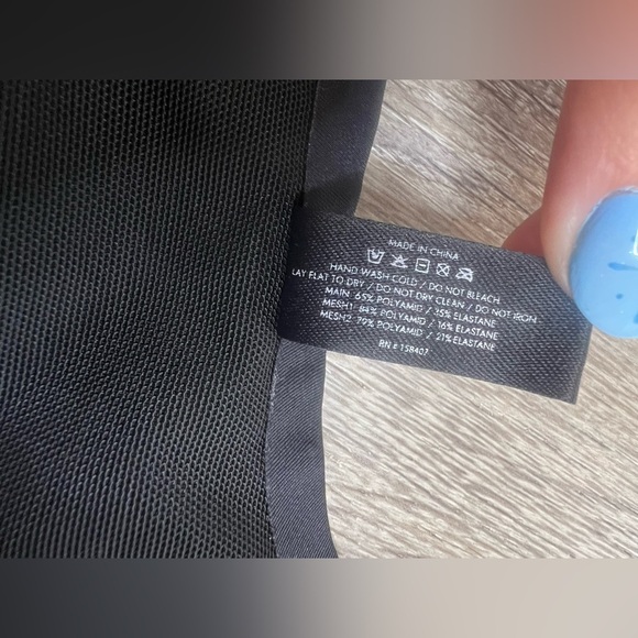 Pinsy Scoop Tank Hourglass Shapewear Thong Bodysuit Medium - Picture 8 of 10